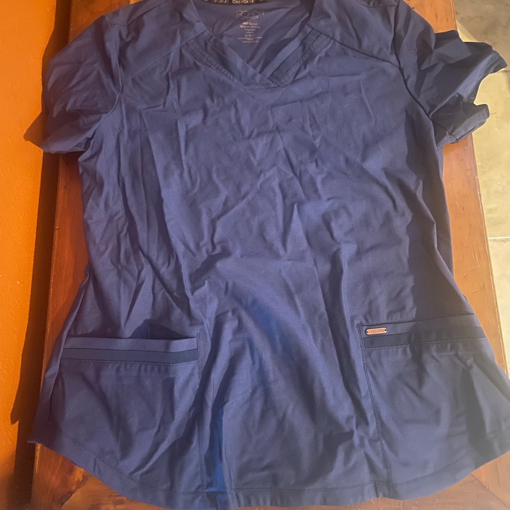 Cherokee stretch navy blue scrub top